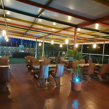 Hotel Lxia Hinjewadi - Indian Nationals Only Pimpri-Chinchwad 외부 사진