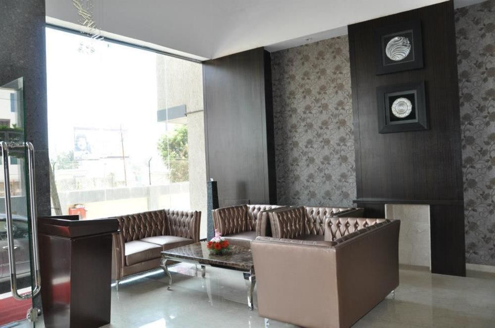 Hotel Lxia Hinjewadi - Indian Nationals Only Pimpri-Chinchwad 외부 사진