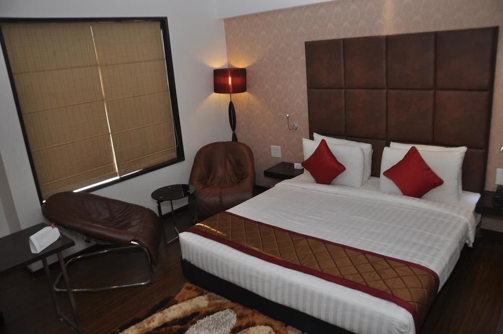 Hotel Lxia Hinjewadi - Indian Nationals Only Pimpri-Chinchwad 외부 사진