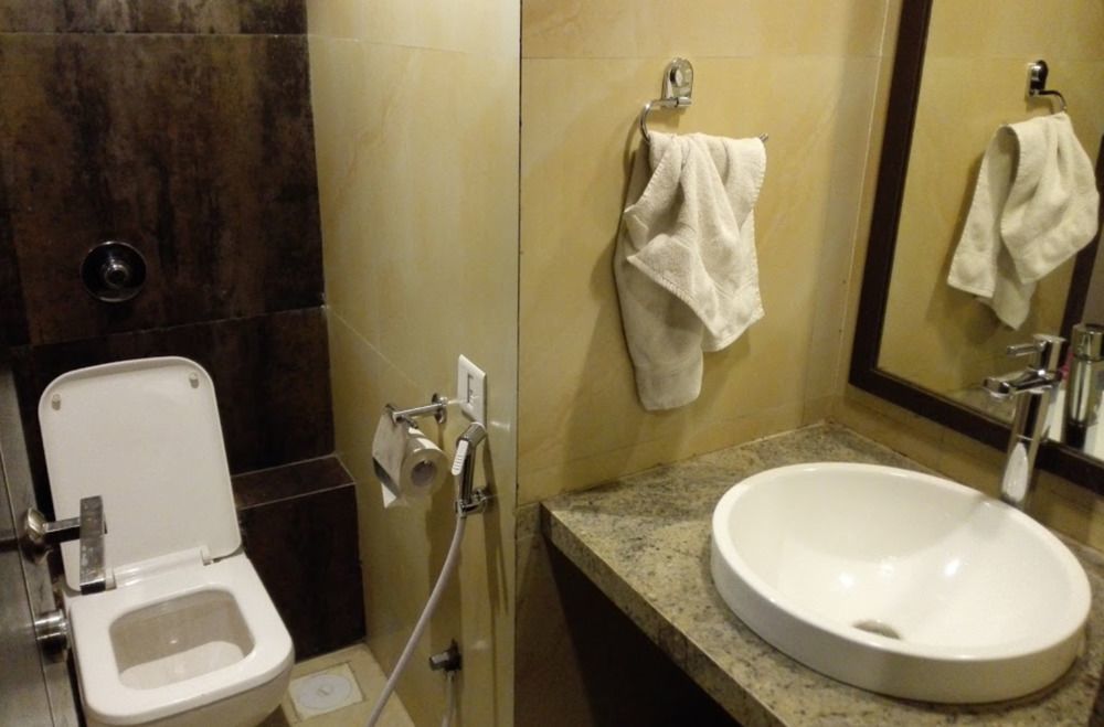 Hotel Lxia Hinjewadi - Indian Nationals Only Pimpri-Chinchwad 외부 사진
