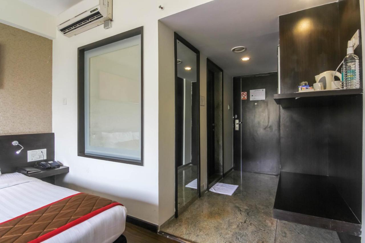 Hotel Lxia Hinjewadi - Indian Nationals Only Pimpri-Chinchwad 외부 사진