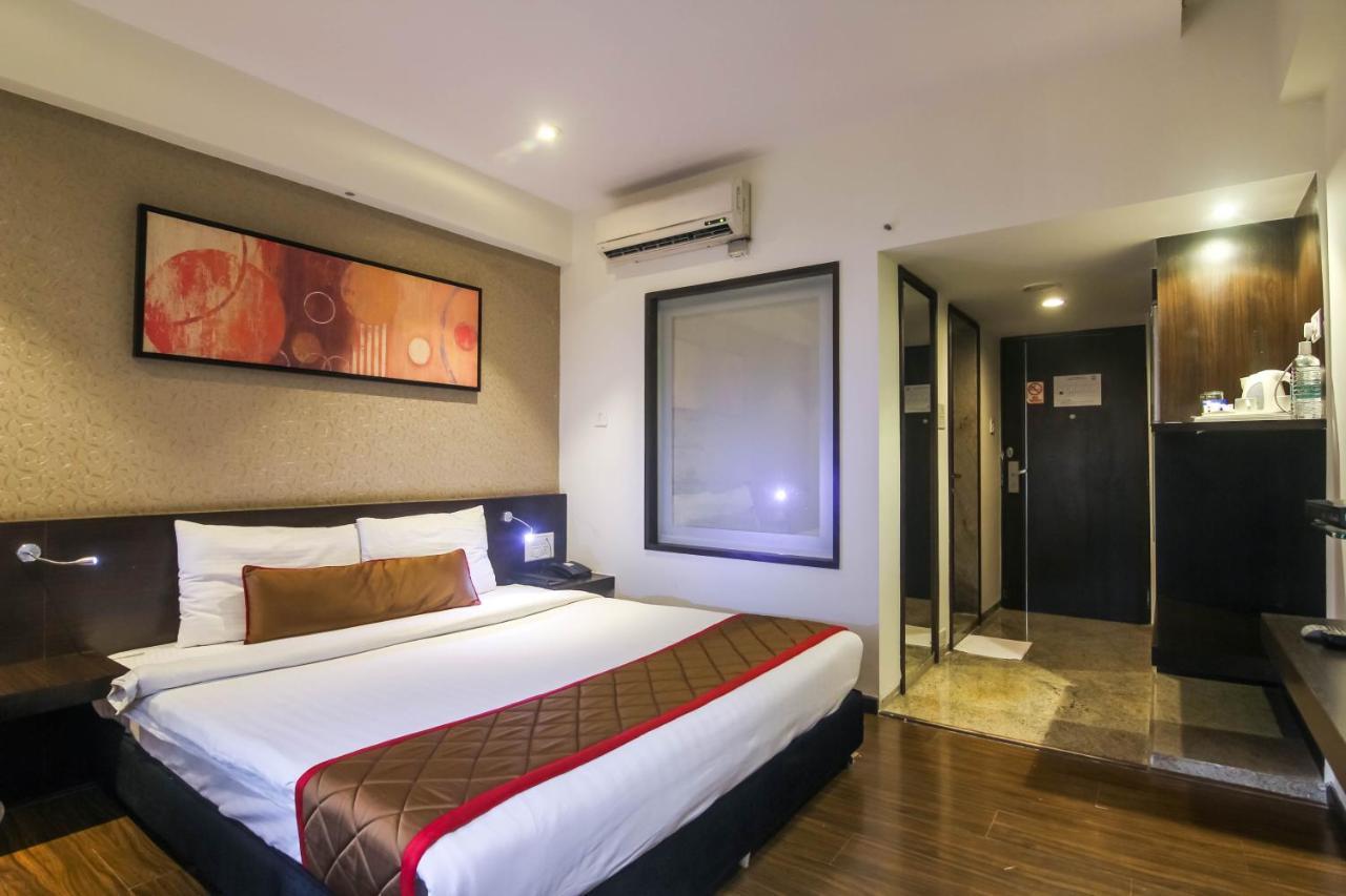 Hotel Lxia Hinjewadi - Indian Nationals Only Pimpri-Chinchwad 외부 사진