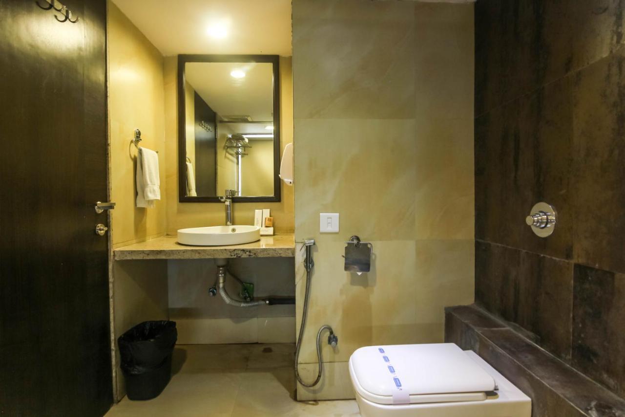 Hotel Lxia Hinjewadi - Indian Nationals Only Pimpri-Chinchwad 외부 사진