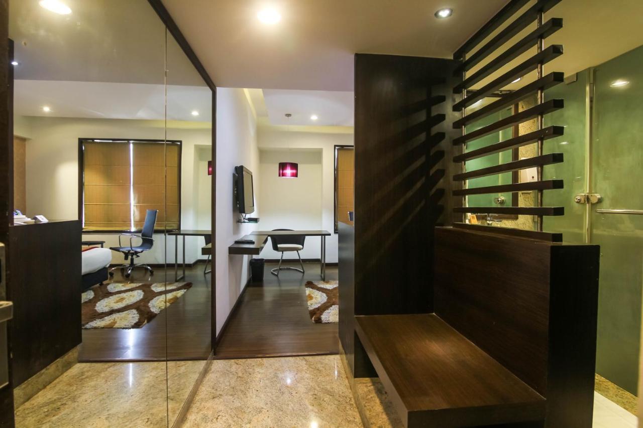 Hotel Lxia Hinjewadi - Indian Nationals Only Pimpri-Chinchwad 외부 사진